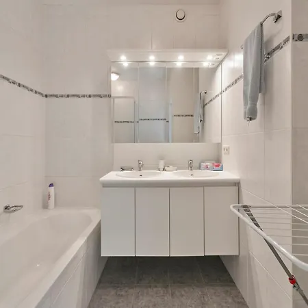 Apartman In *